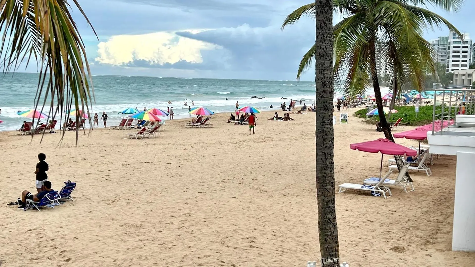 Condado Beachfront Tantra Apartment San Juan